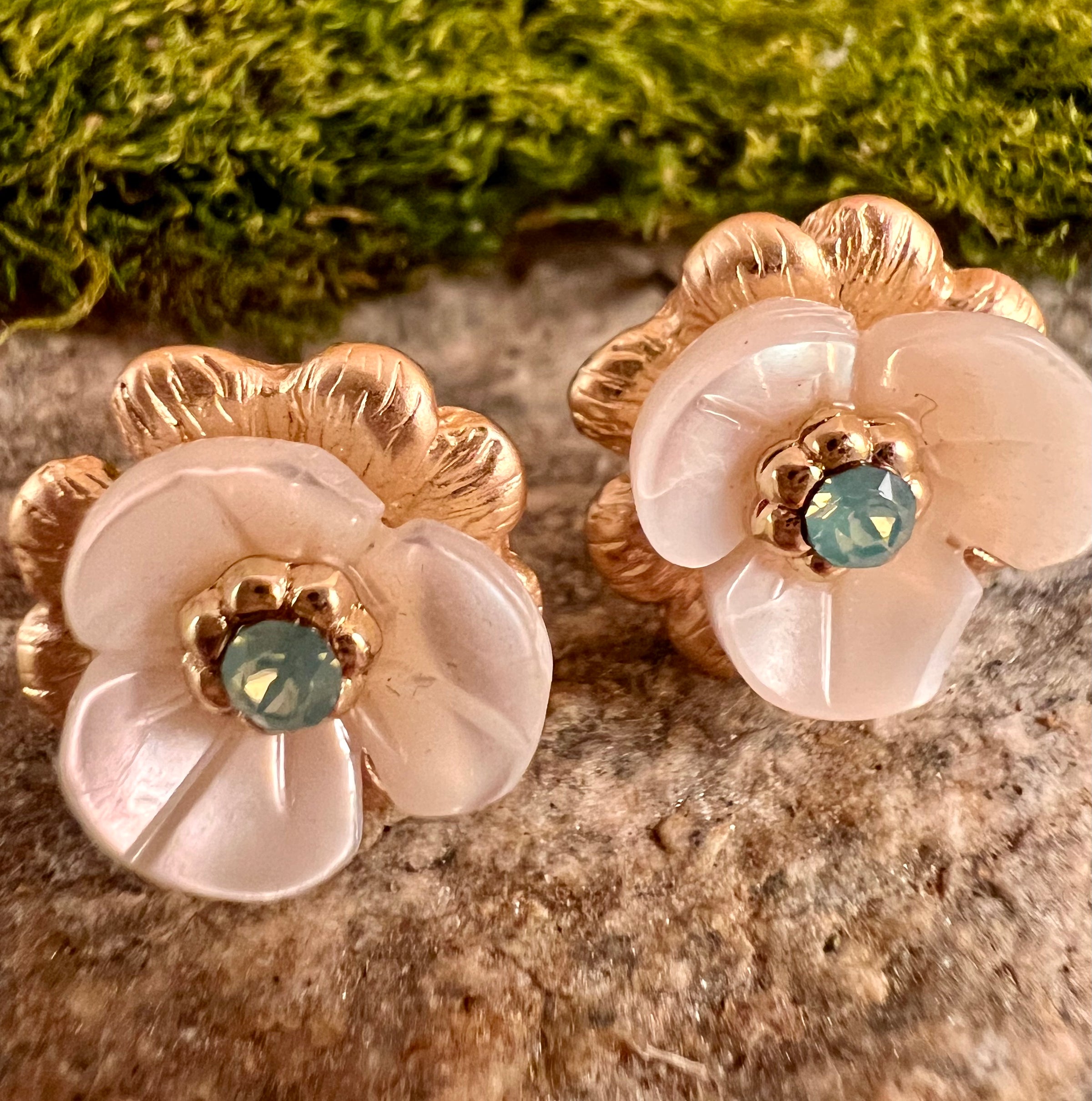 Flower stud Earrings