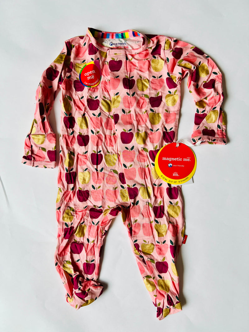 Magnetic Me Appleton Magnetic Footie