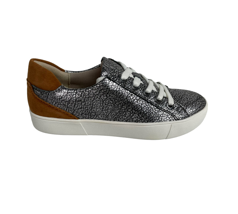Naturalizer Morrison Sneakers in Silver Crackle