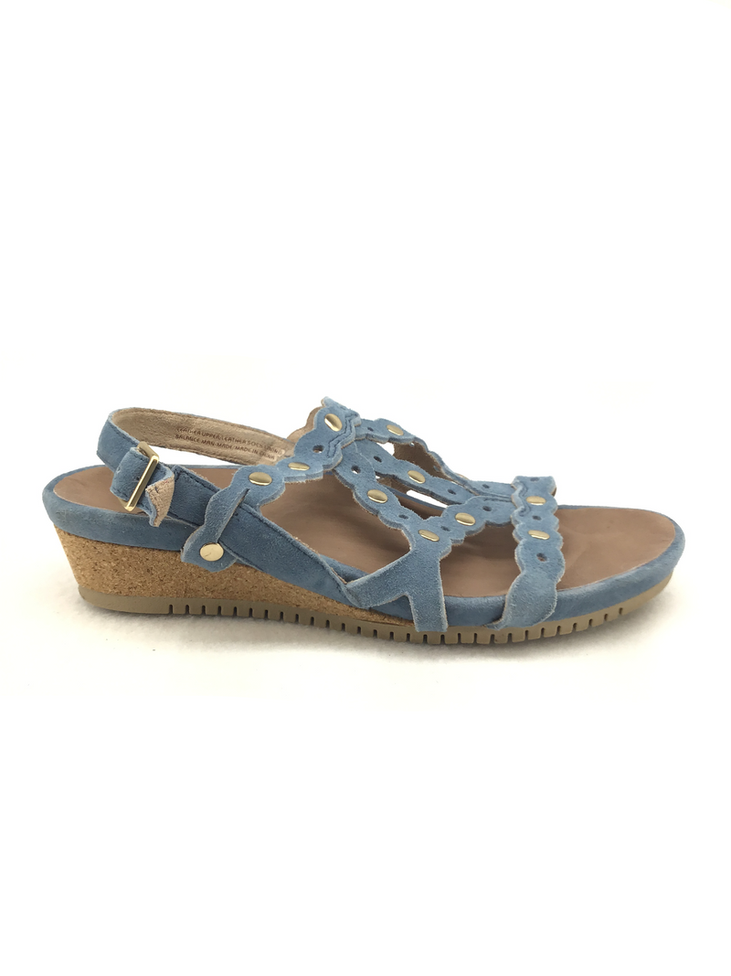 Earth Ficus Leo Wedge Sandals Size 7M