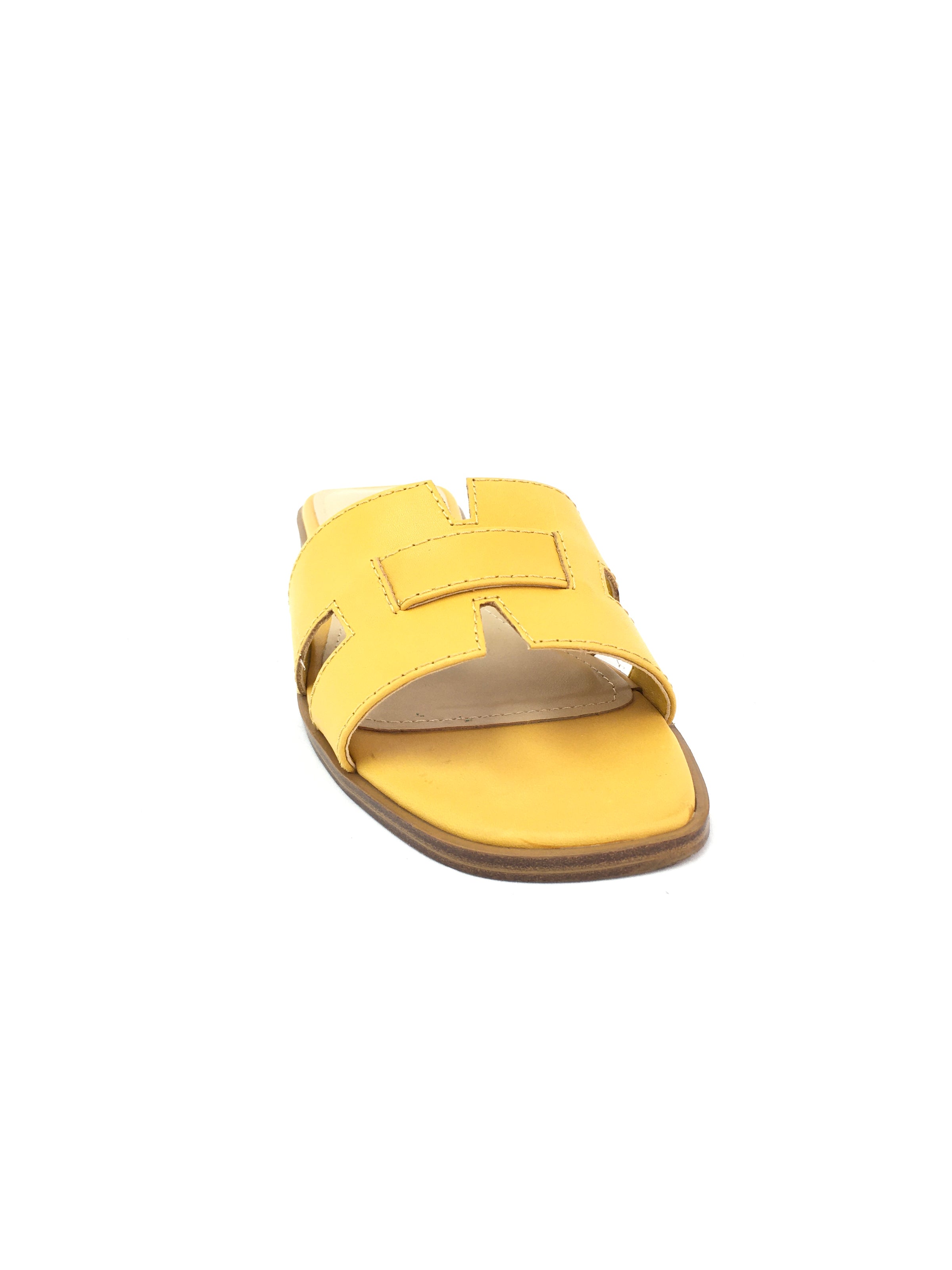 Nine West Flat Sandal Size 7M