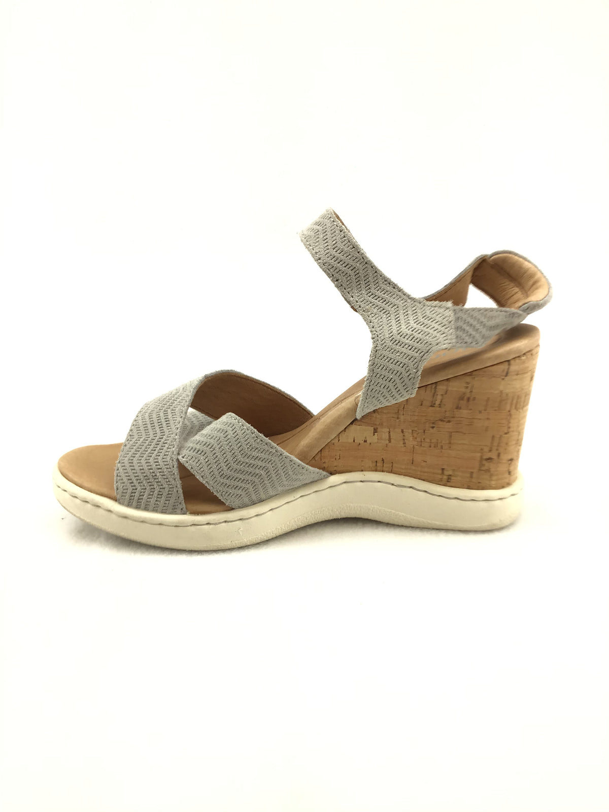 Born Wedge Sandals Size 10M