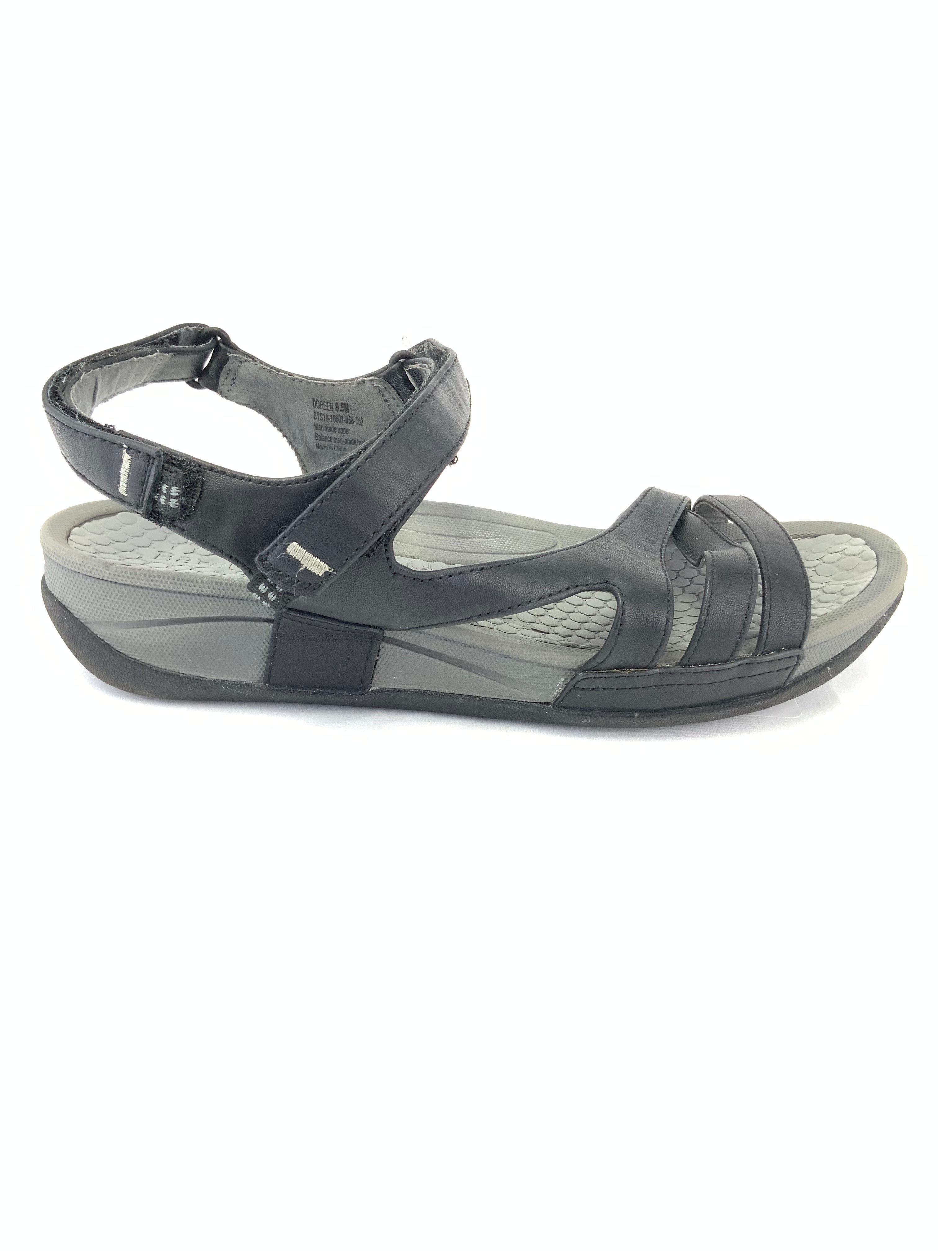 Baretraps discount trudy sandals