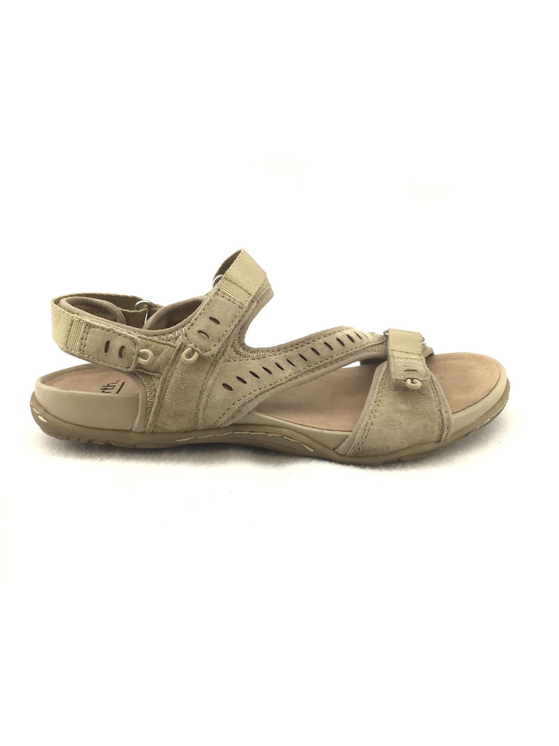 Earth Sand Nevis Sandals Size 8M