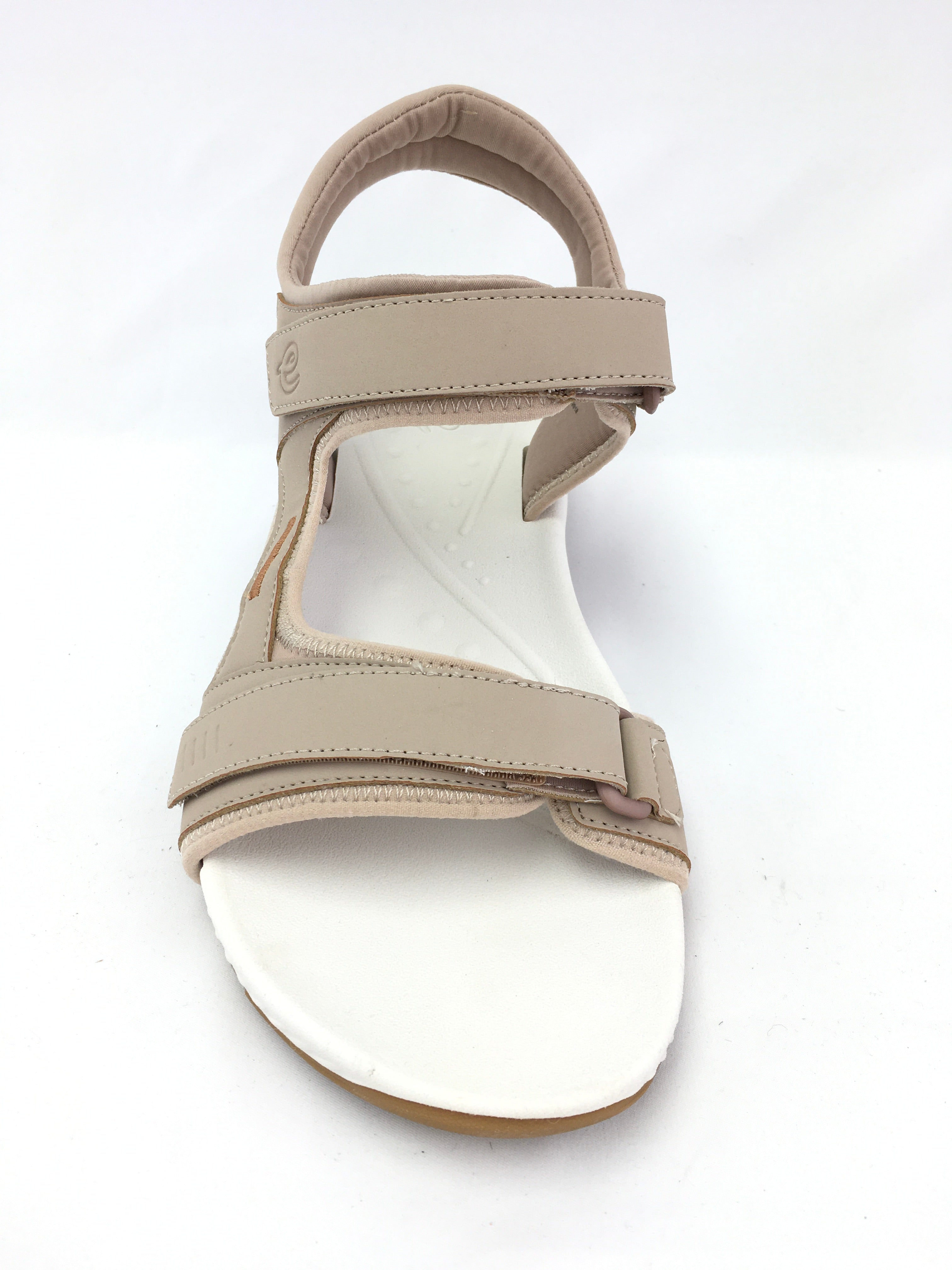 Easy spirit omega sales sandals