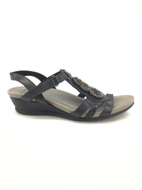 Earth Pisa Falmouth Sandals Size 8M