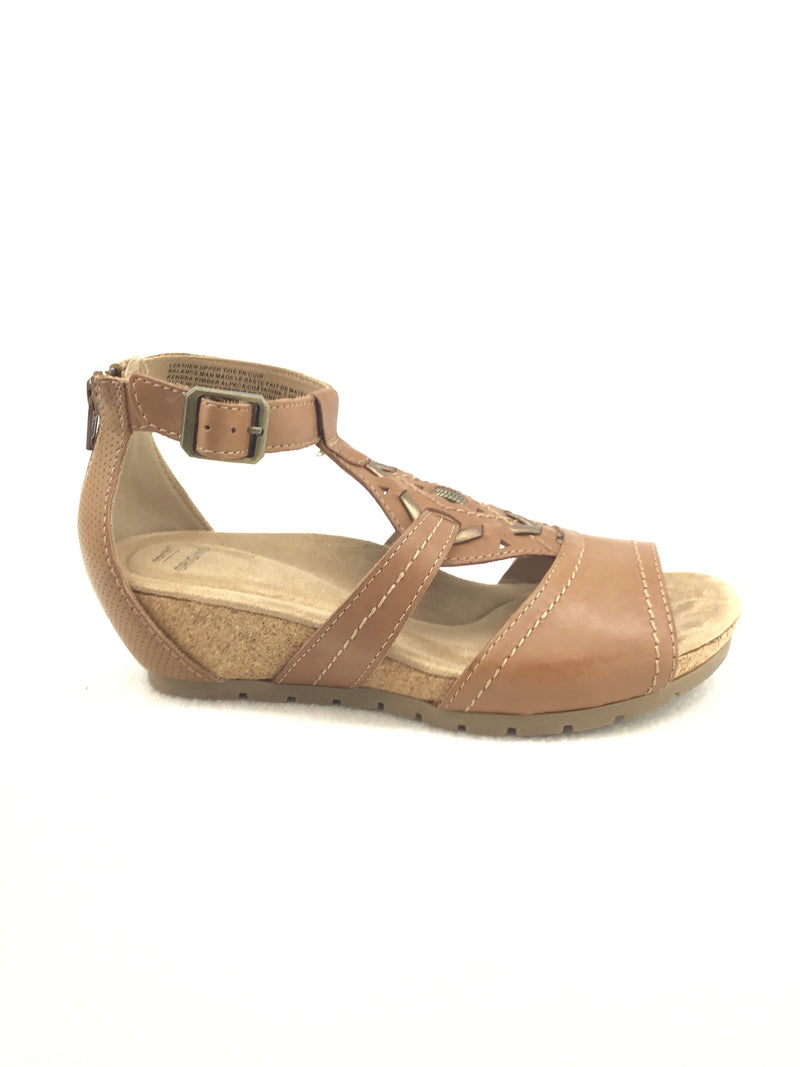 Earth Kendra Kimber Sandals Size 7.5M