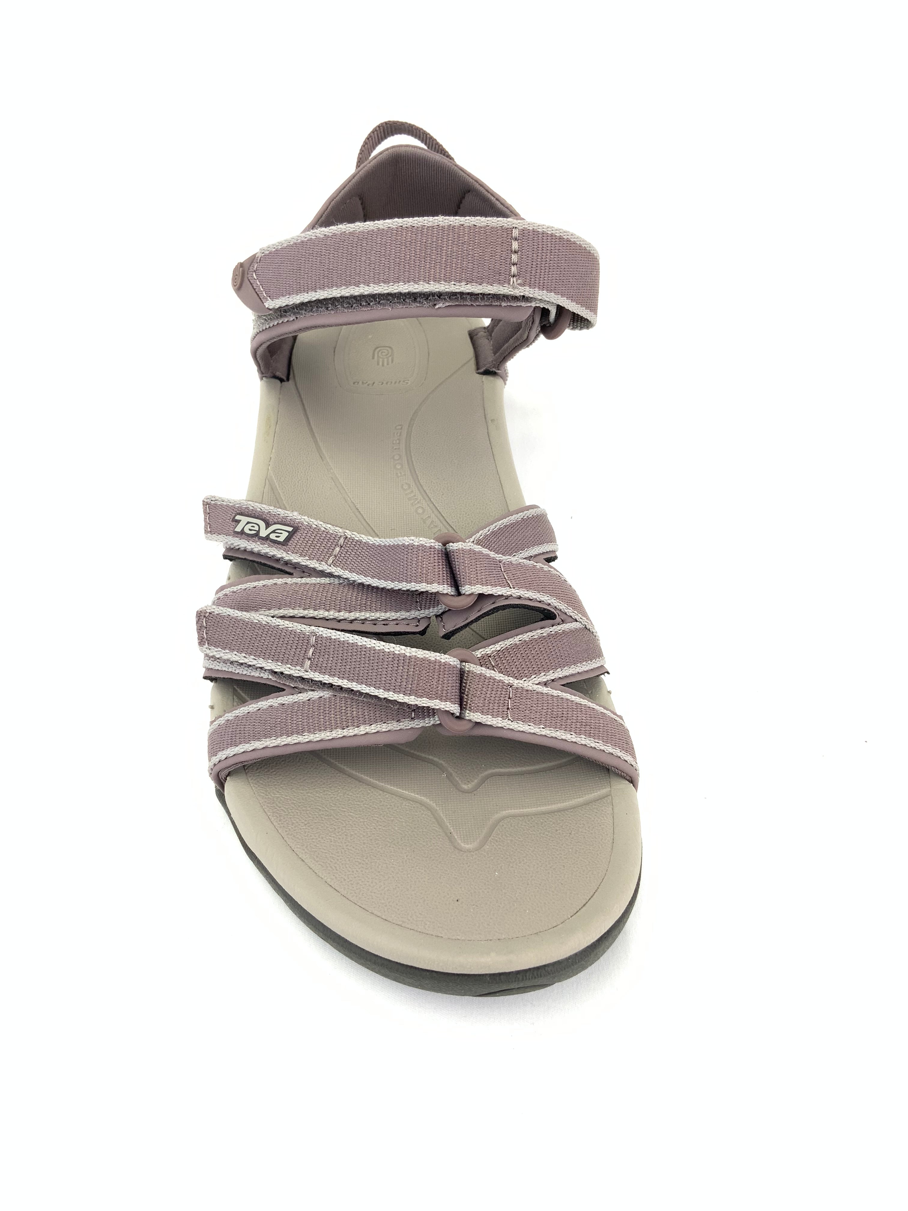 Teva sandals size discount 8