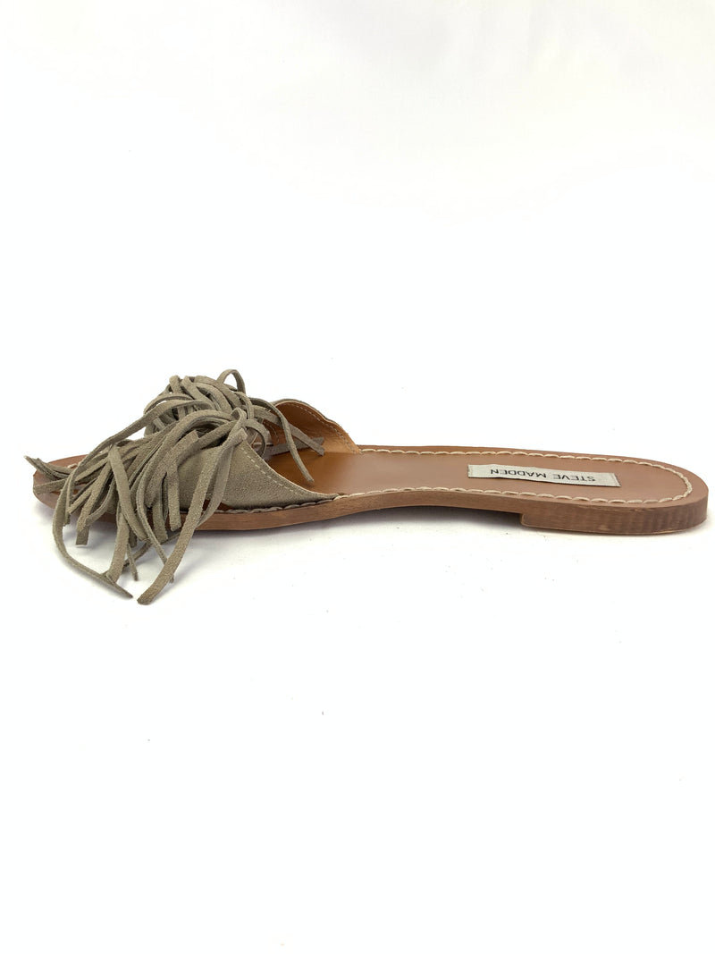 Steve Madden Ready Fringe Sandals Size 8.5M