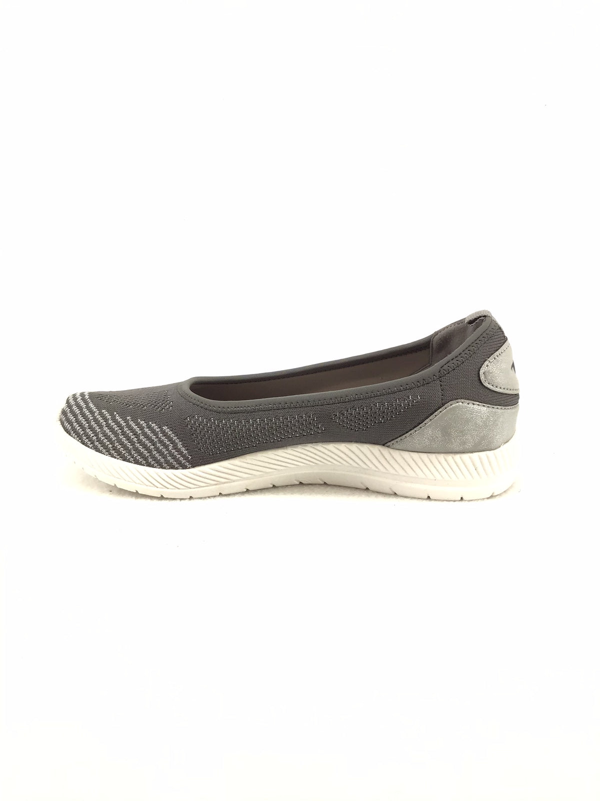 Easy Spirit Segeinee Flats Size 8.5