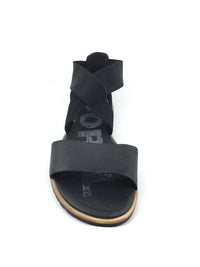 Sorel Sandals Size 9