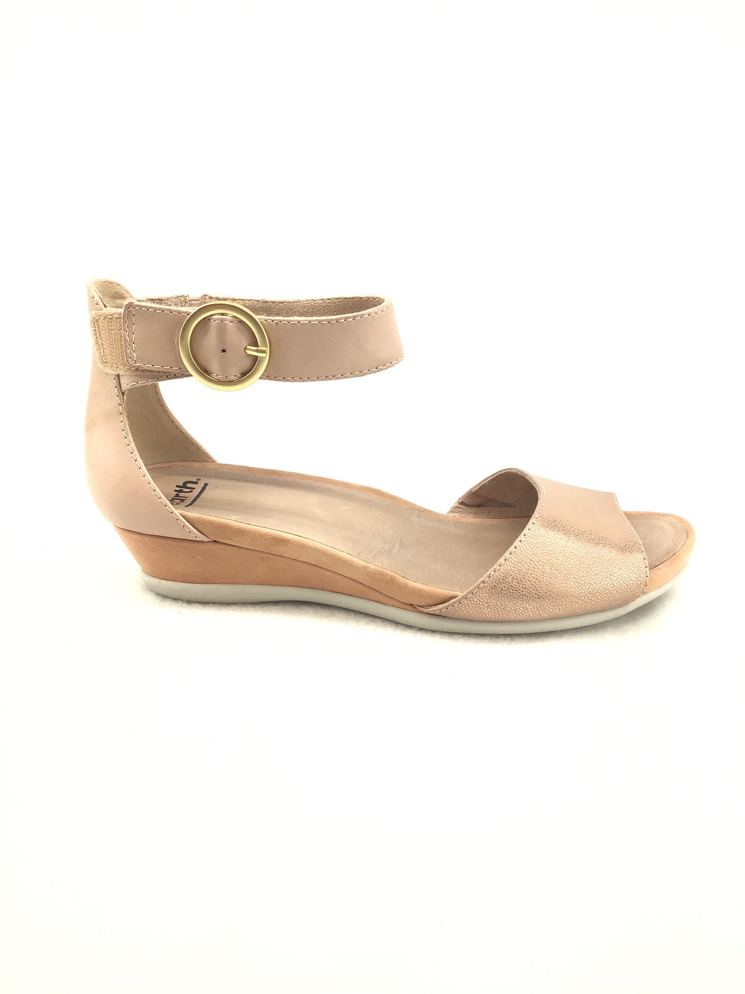 Earth Hera Wedge Sandals Size 8.5M