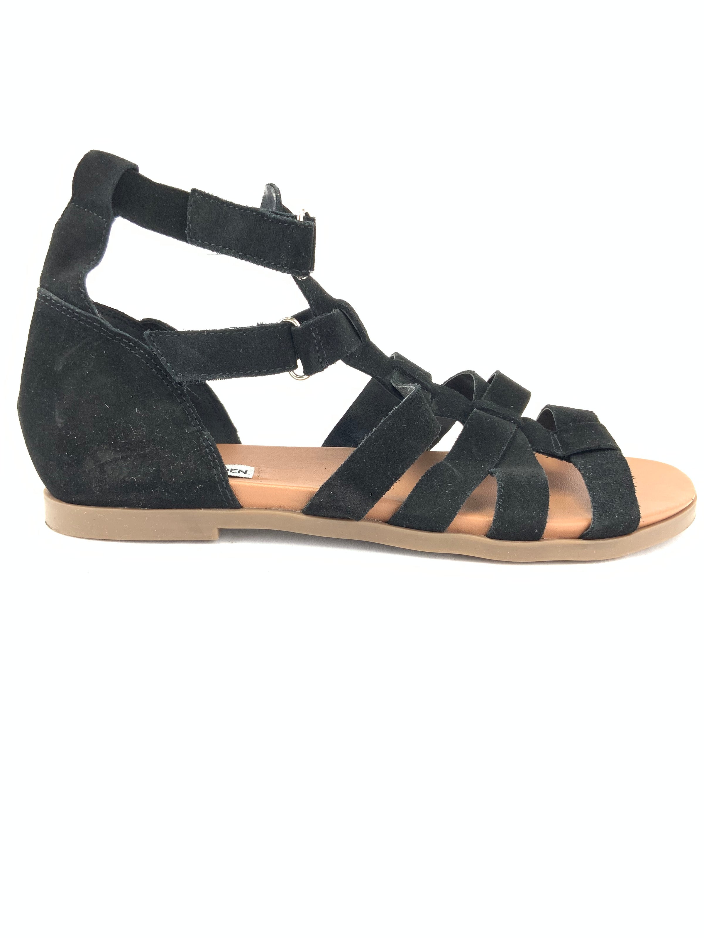 Steve Madden Gali Sandals Size 9.5M