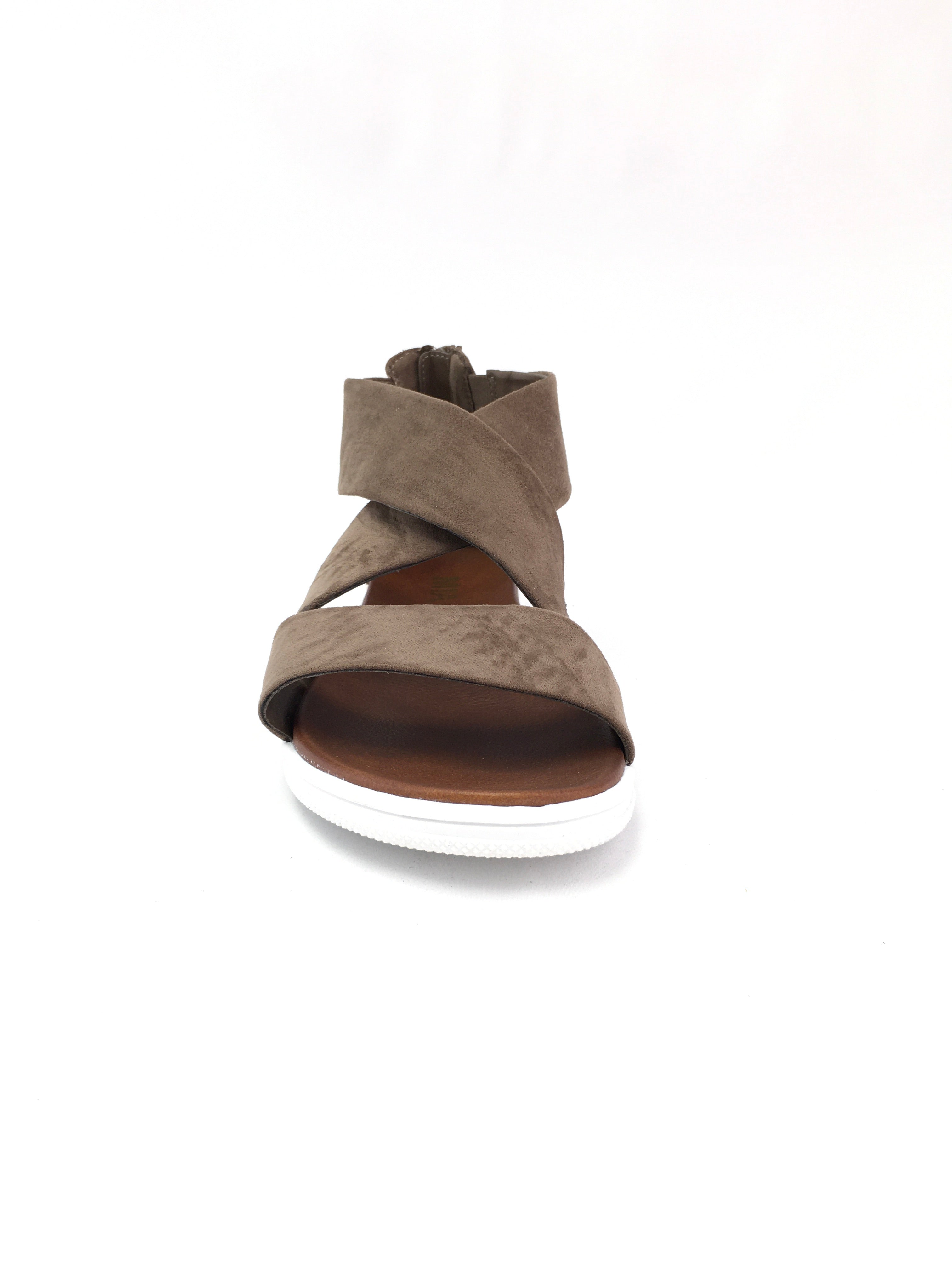 Mia deana online sandal