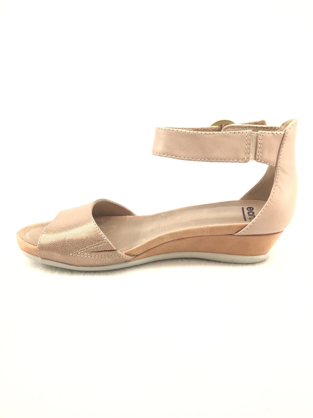 Earth Hera Wedge Sandals Size 8.5M