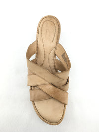 Born Comfort Wedge Sandals Size 10M